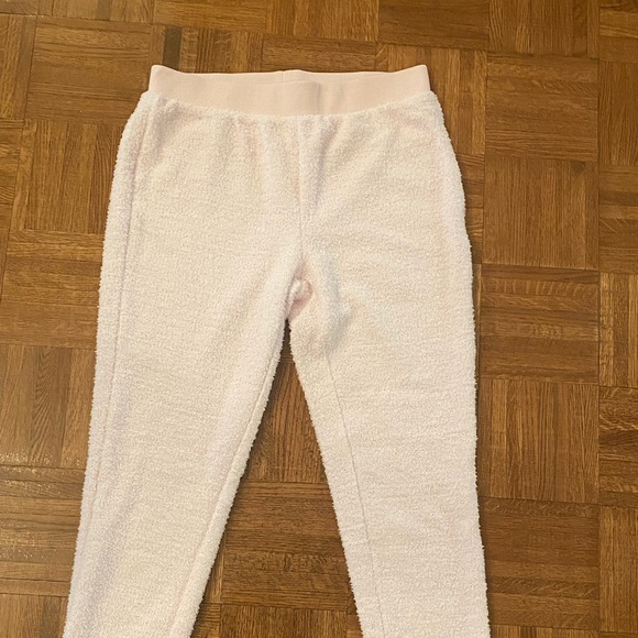 ASOS lounge fluffy cami set in pink - Picture 4 of 5